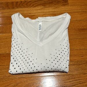 Women’s size small oversize top